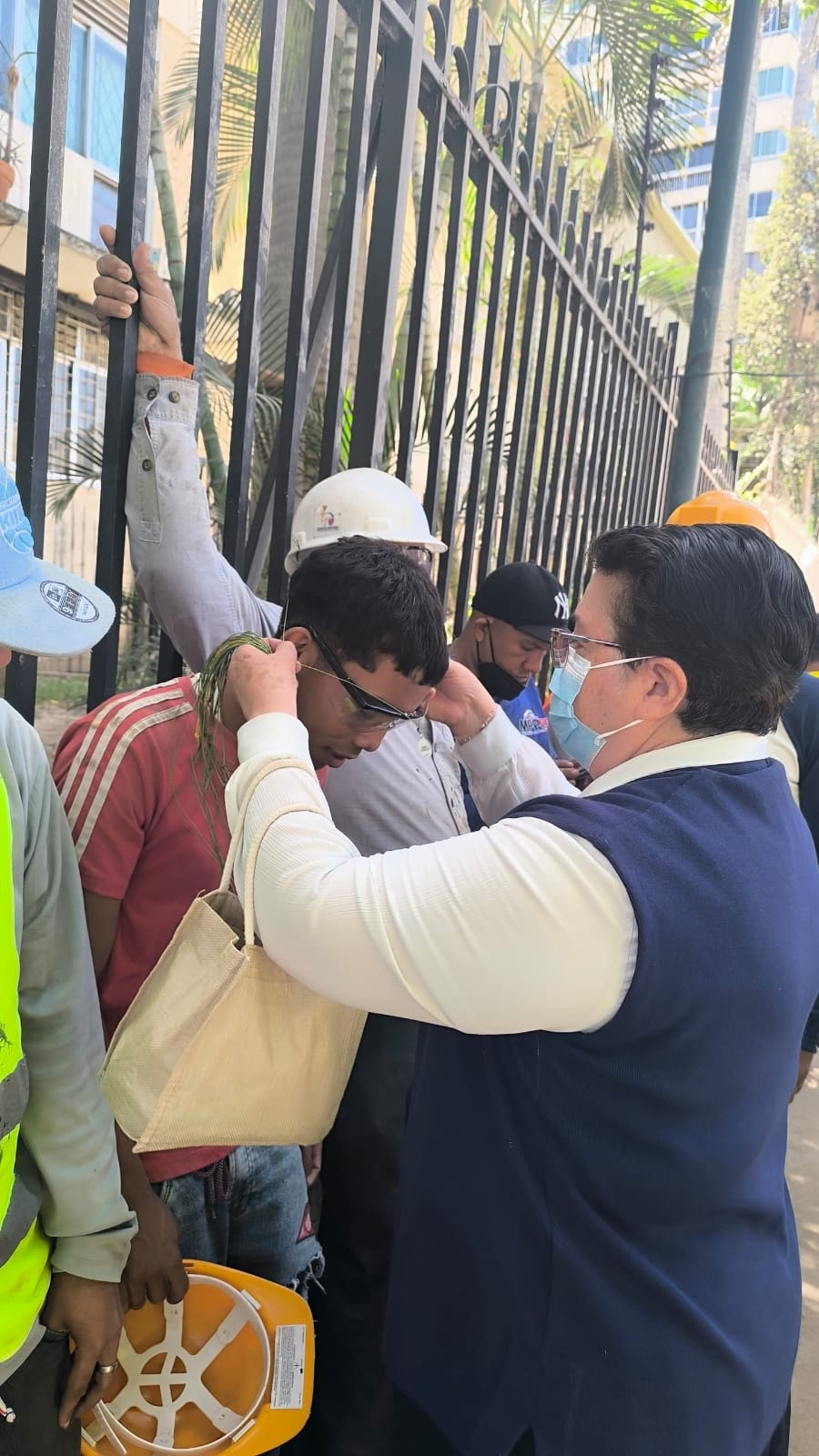 Religious sisters remain in Venezuela in solidarity with earthquake victims
